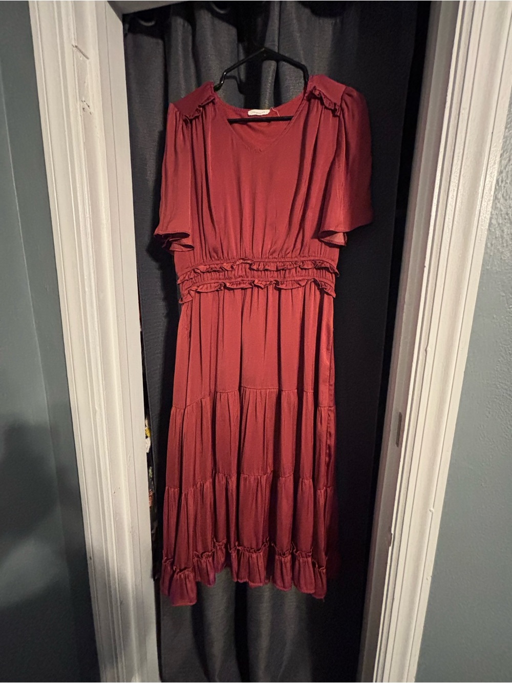 Women's Rust Tiered Midi Dress